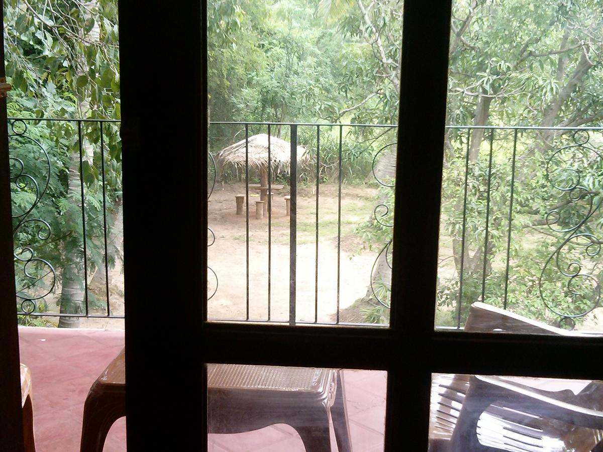 Green Earth Resort And Restaurant Dambulla Bagian luar foto